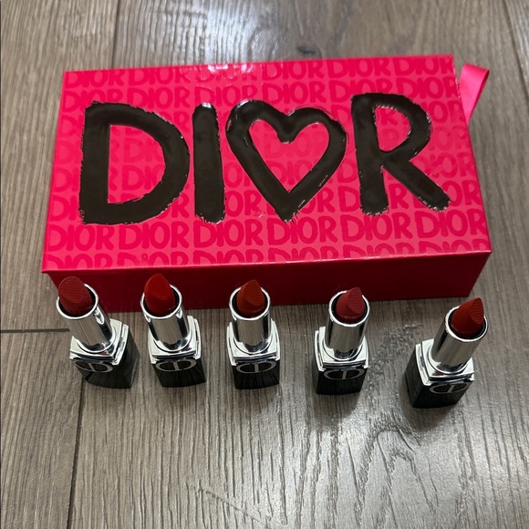 Dior Lipstick Collection in Rich Reds - Picture 3 of 7